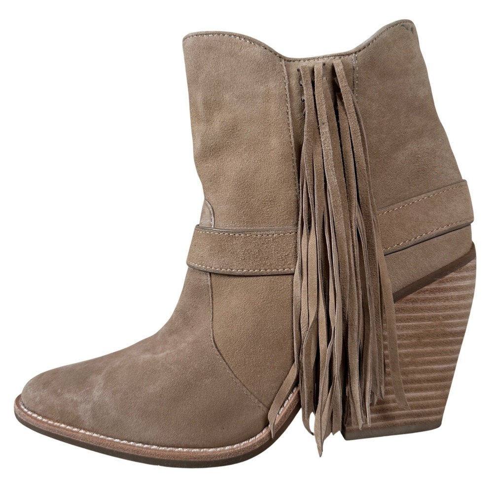 Gianni‎ Bini Tan Suede Fringe Wedge Ankle Boots Pointed western cowgirl cowboy